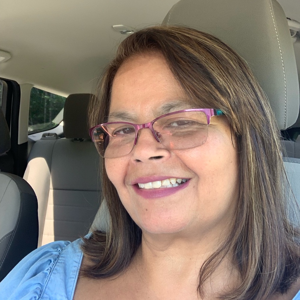 Meet your Posher, Valerie